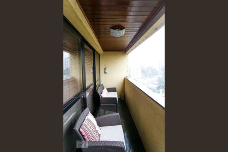 Varanda da Sala de apartamento à venda com 3 quartos, 160m² em Paraíso do Morumbi, São Paulo