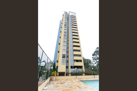 Apartamento à venda com 160m², 3 quartos e 3 vagasFachada