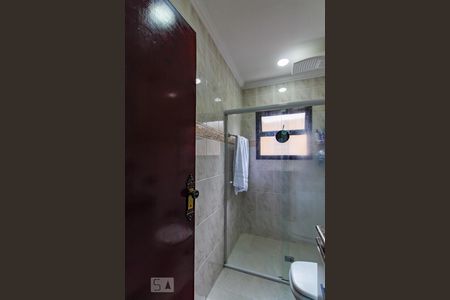 Casa à venda com 180m², 3 quartos e 2 vagasBanheiro Social