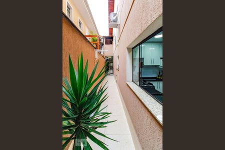 Casa à venda com 180m², 3 quartos e 2 vagasQuintal