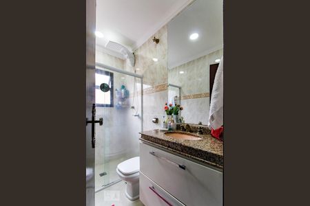 Casa à venda com 180m², 3 quartos e 2 vagasBanheiro Social