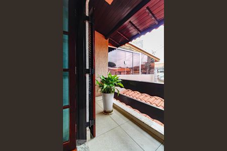 Casa à venda com 180m², 3 quartos e 2 vagasVaranda da Suíte