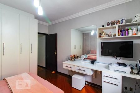 Casa à venda com 180m², 3 quartos e 2 vagasQuarto 1