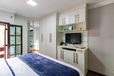 Casa à venda com 180m², 3 quartos e 2 vagasSuíte