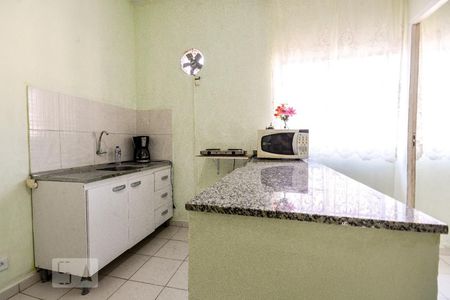 Studio para alugar com 40m², 1 quarto e sem vaga Studio para alugar com 40m², 1 quarto e sem vagaCozinha