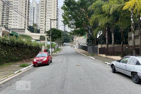 Apartamento para alugar com 40m², 1 quarto e 1 vaga Apartamento para alugar com 40m², 1 quarto e 1 vagaVista da Rua