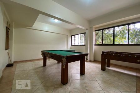 Apartamento para alugar com 40m², 1 quarto e 1 vaga Apartamento para alugar com 40m², 1 quarto e 1 vagaSalão de jogos