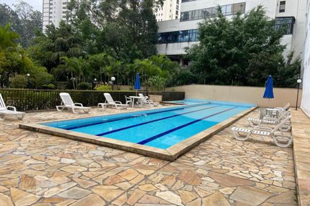 Apartamento para alugar com 40m², 1 quarto e 1 vaga Apartamento para alugar com 40m², 1 quarto e 1 vagaÁrea comum - Piscina