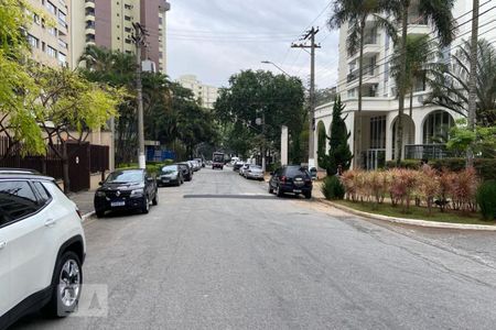 Vista da Rua de apartamento para alugar com 1 quarto, 40m² em Vila Andrade, São Paulo