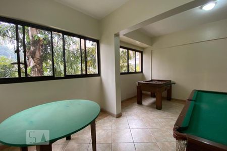 Apartamento para alugar com 40m², 1 quarto e 1 vaga Apartamento para alugar com 40m², 1 quarto e 1 vagaSalão de jogos