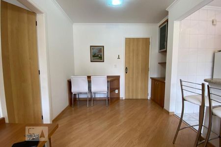 Apartamento para alugar com 40m², 1 quarto e 1 vaga Apartamento para alugar com 40m², 1 quarto e 1 vagaSala