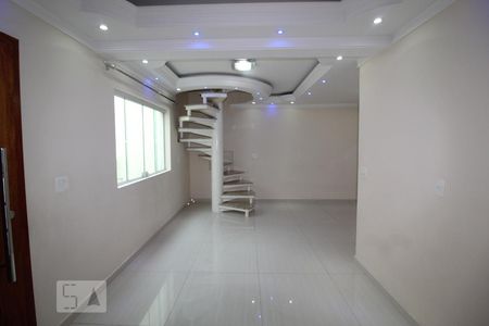 Sala de casa para alugar com 2 quartos, 120m² em Mauá, São Caetano do Sul