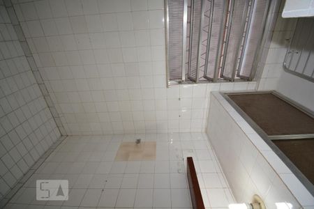 Apartamento para alugar com 86m², 2 quartos e sem vagaQuarto de Serviço