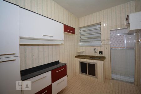 Apartamento para alugar com 86m², 2 quartos e sem vagaCozinha