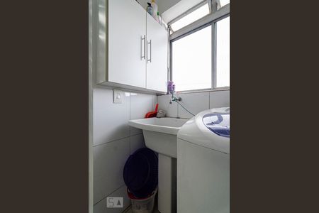 Apartamento à venda com 60m², 2 quartos e 1 vaga Apartamento à venda com 60m², 2 quartos e 1 vagaÁrea de serviço