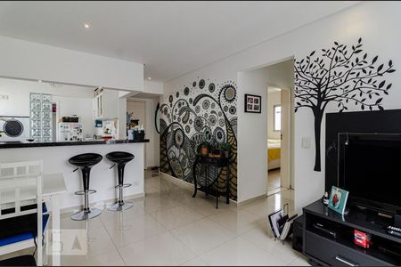 Apartamento à venda com 60m², 2 quartos e 1 vaga Apartamento à venda com 60m², 2 quartos e 1 vagaSala