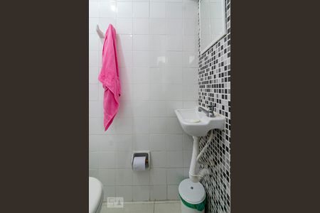 Apartamento à venda com 60m², 2 quartos e 1 vaga Apartamento à venda com 60m², 2 quartos e 1 vagaBanheiro de serviço