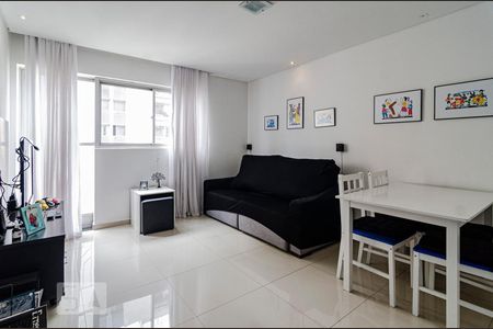 Apartamento à venda com 60m², 2 quartos e 1 vaga Apartamento à venda com 60m², 2 quartos e 1 vagaSala
