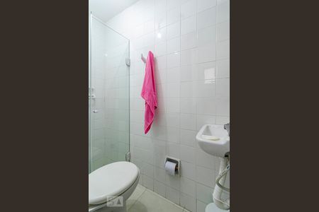 Apartamento à venda com 60m², 2 quartos e 1 vaga Apartamento à venda com 60m², 2 quartos e 1 vagaBanheiro de serviço