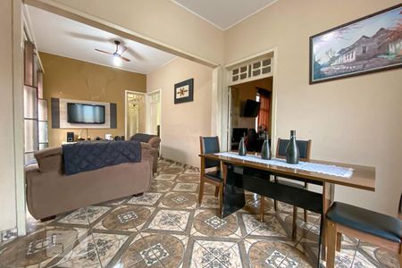 Sala de casa à venda com 2 quartos, 140m² em Penha, Rio de Janeiro