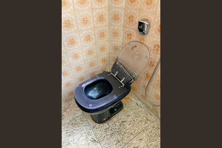 Casa à venda com 140m², 2 quartos e sem vagaBanheiro