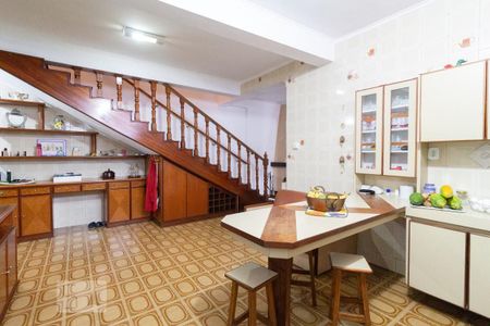 Casa à venda com 340m², 3 quartos e 3 vagas Casa à venda com 340m², 3 quartos e 3 vagasCozinha