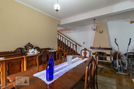 Casa à venda com 340m², 3 quartos e 3 vagas Casa à venda com 340m², 3 quartos e 3 vagasSala de Jantar