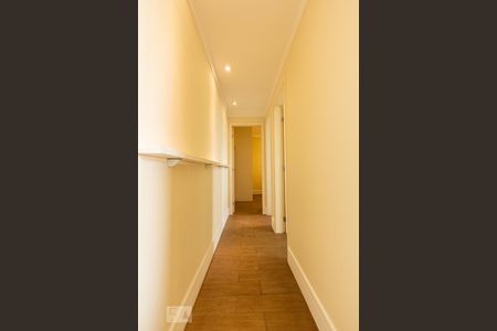 Apartamento para alugar com 48m², 2 quartos e 1 vaga Apartamento para alugar com 48m², 2 quartos e 1 vagaCorredor