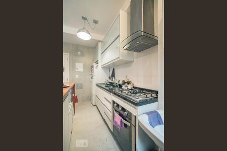 Apartamento à venda com 80m², 1 quarto e 2 vagasCozinha