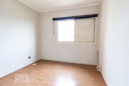 Apartamento à venda com 250m², 4 quartos e 2 vagas Apartamento à venda com 250m², 4 quartos e 2 vagasQuarto 2