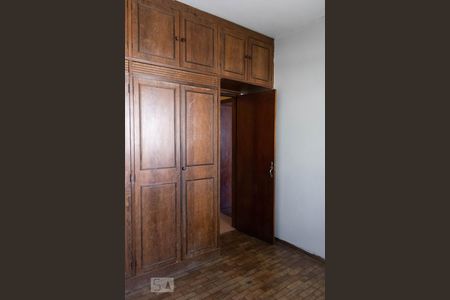 Casa à venda com 156m², 3 quartos e 2 vagas Casa à venda com 156m², 3 quartos e 2 vagasQuarto 2