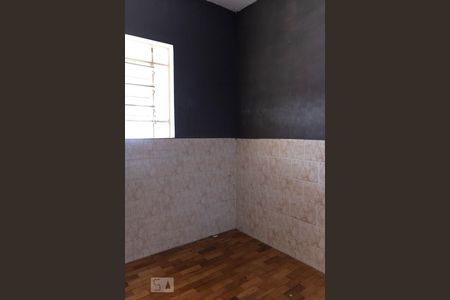 Casa à venda com 156m², 3 quartos e 2 vagas Casa à venda com 156m², 3 quartos e 2 vagasQuarto de Serviço