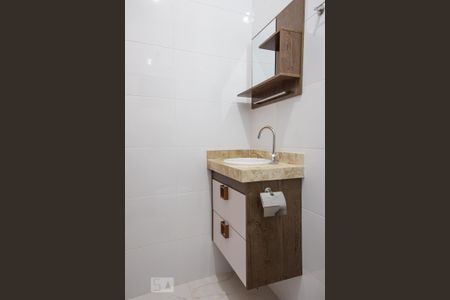 Apartamento para alugar com 28m², 1 quarto e sem vaga Apartamento para alugar com 28m², 1 quarto e sem vagaBanheiro