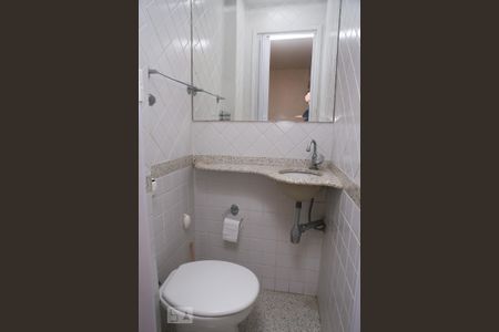 Apartamento à venda com 96m², 2 quartos e 1 vagaBanheiro 2