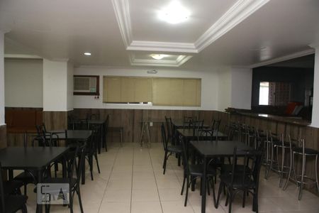 Apartamento à venda com 96m², 2 quartos e 1 vagaSalão de festas