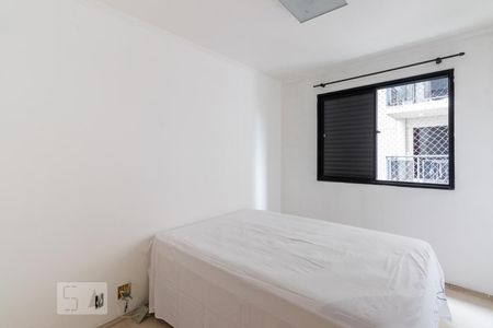 Quarto 1 de apartamento à venda com 2 quartos, 65m² em Vila Olímpia, São Paulo