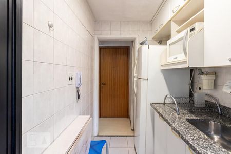 Apartamento para alugar com 65m², 2 quartos e 1 vagaCozinha