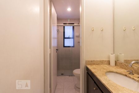 Apartamento para alugar com 65m², 2 quartos e 1 vagaBanheiro