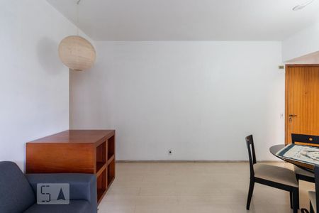 Sala de apartamento à venda com 2 quartos, 65m² em Vila Olímpia, São Paulo