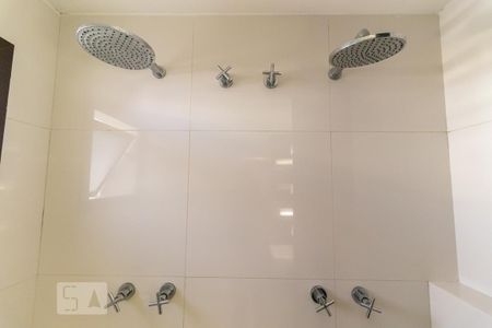 Apartamento para alugar com 80m², 3 quartos e 2 vagas Apartamento para alugar com 80m², 3 quartos e 2 vagasBanheiro da suíte