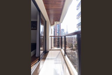 Apartamento para alugar com 80m², 3 quartos e 2 vagas Apartamento para alugar com 80m², 3 quartos e 2 vagasVaranda do quarto 2