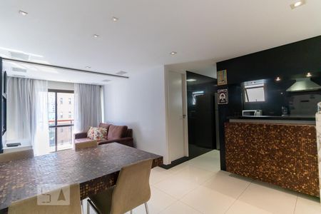 Sala de apartamento para alugar com 3 quartos, 80m² em Cerqueira César, São Paulo