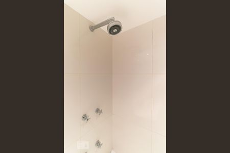 Banheiro social de apartamento para alugar com 3 quartos, 80m² em Cerqueira César, São Paulo
