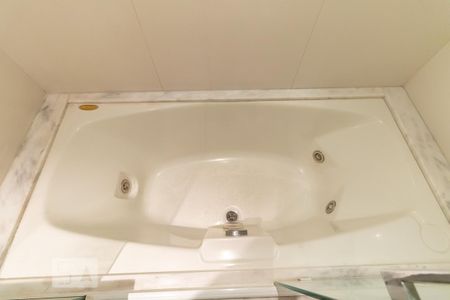 Apartamento para alugar com 80m², 3 quartos e 2 vagas Apartamento para alugar com 80m², 3 quartos e 2 vagasBanheiro social