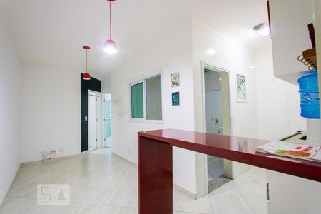 Sala de apartamento à venda com 2 quartos, 36m² em Vila Scarpelli, Santo André