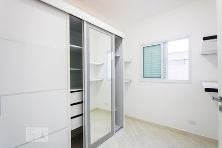 Quarto 2 de apartamento à venda com 2 quartos, 36m² em Vila Scarpelli, Santo André