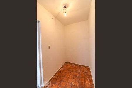 Casa à venda com 125m², 4 quartos e 2 vagasQuarto de Serviço