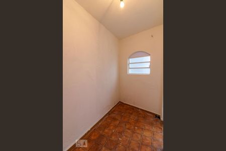 Casa à venda com 125m², 4 quartos e 2 vagasQuarto de Serviço