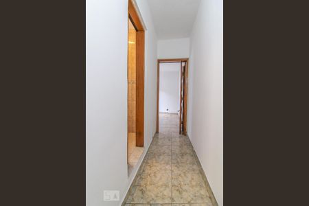 Casa à venda com 125m², 4 quartos e 2 vagasCorredor