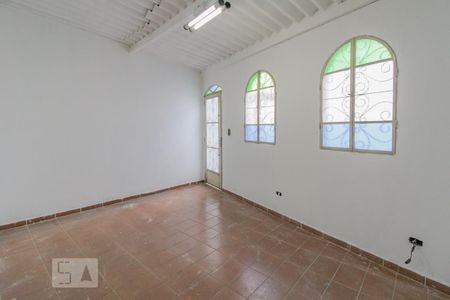 Casa à venda com 125m², 4 quartos e 2 vagasQuarto Externo